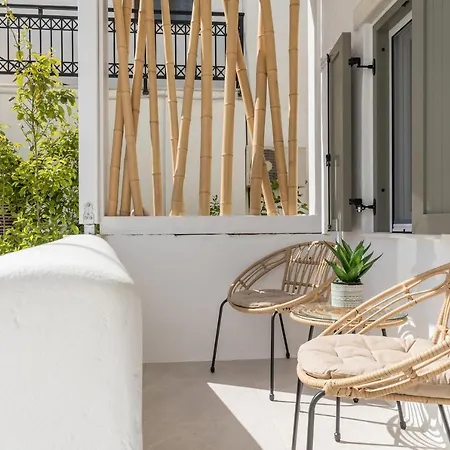 En Lefko Boutique House