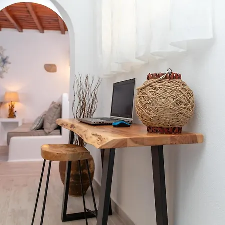 Apartment En Lefko Boutique House Naxos City